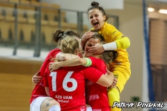 UAM-Poznan-AWF-Warszawa-10-1-77