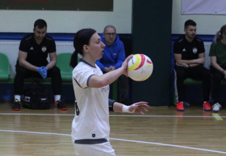 IMG 1922 1365x2048 1 782x1024 1