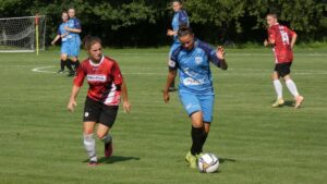 P1400962 (2) 1 P1400962 2