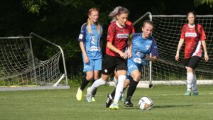 P1400991 (2) 1 P1400991 2